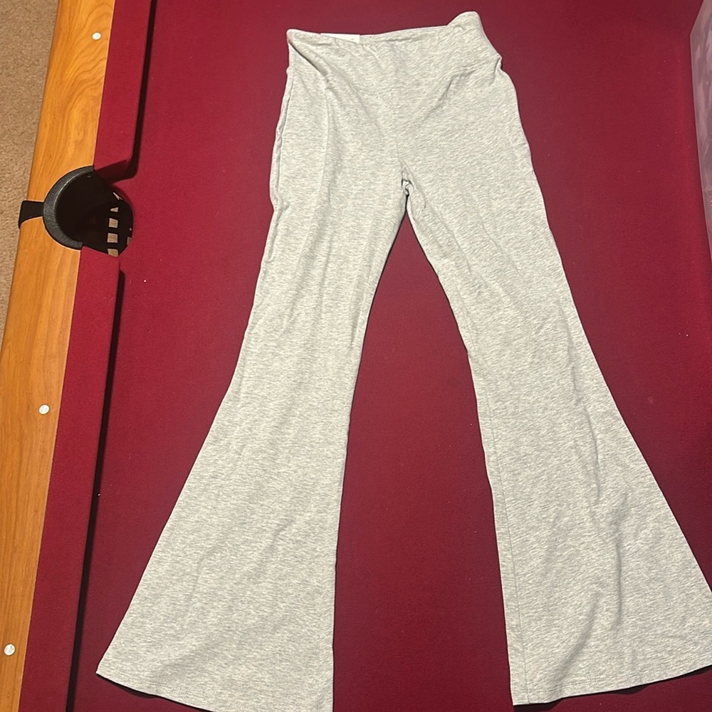 NEW SO high rise light grey leggings